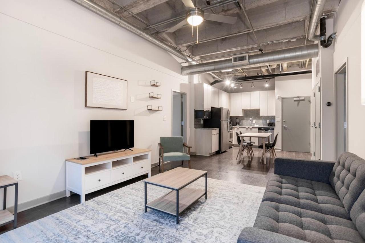 Stylish City Living Apartments With Free Parking In Midtown Atlanta Buitenkant foto